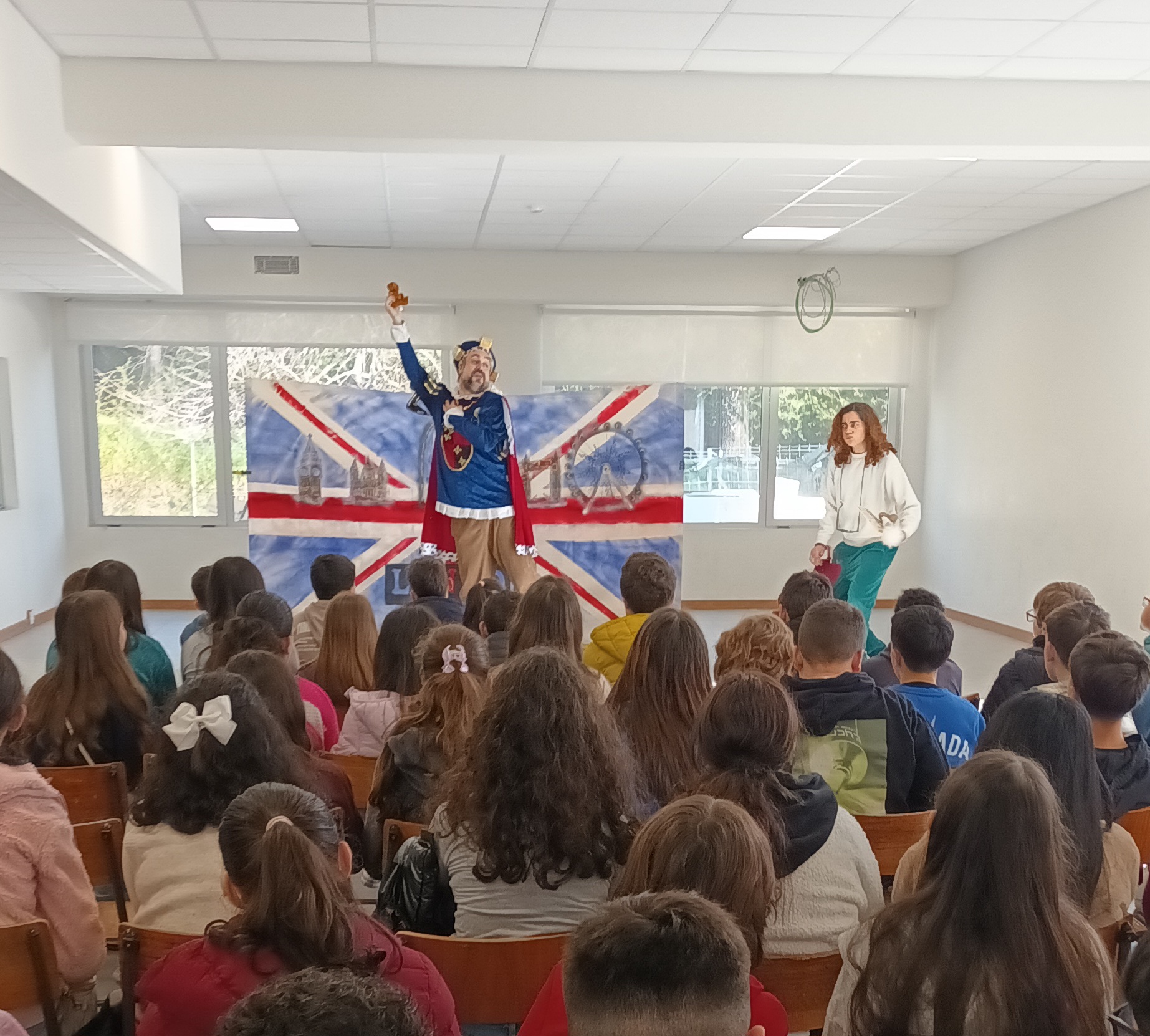 Peça de teatro: John and Laura Travel to London