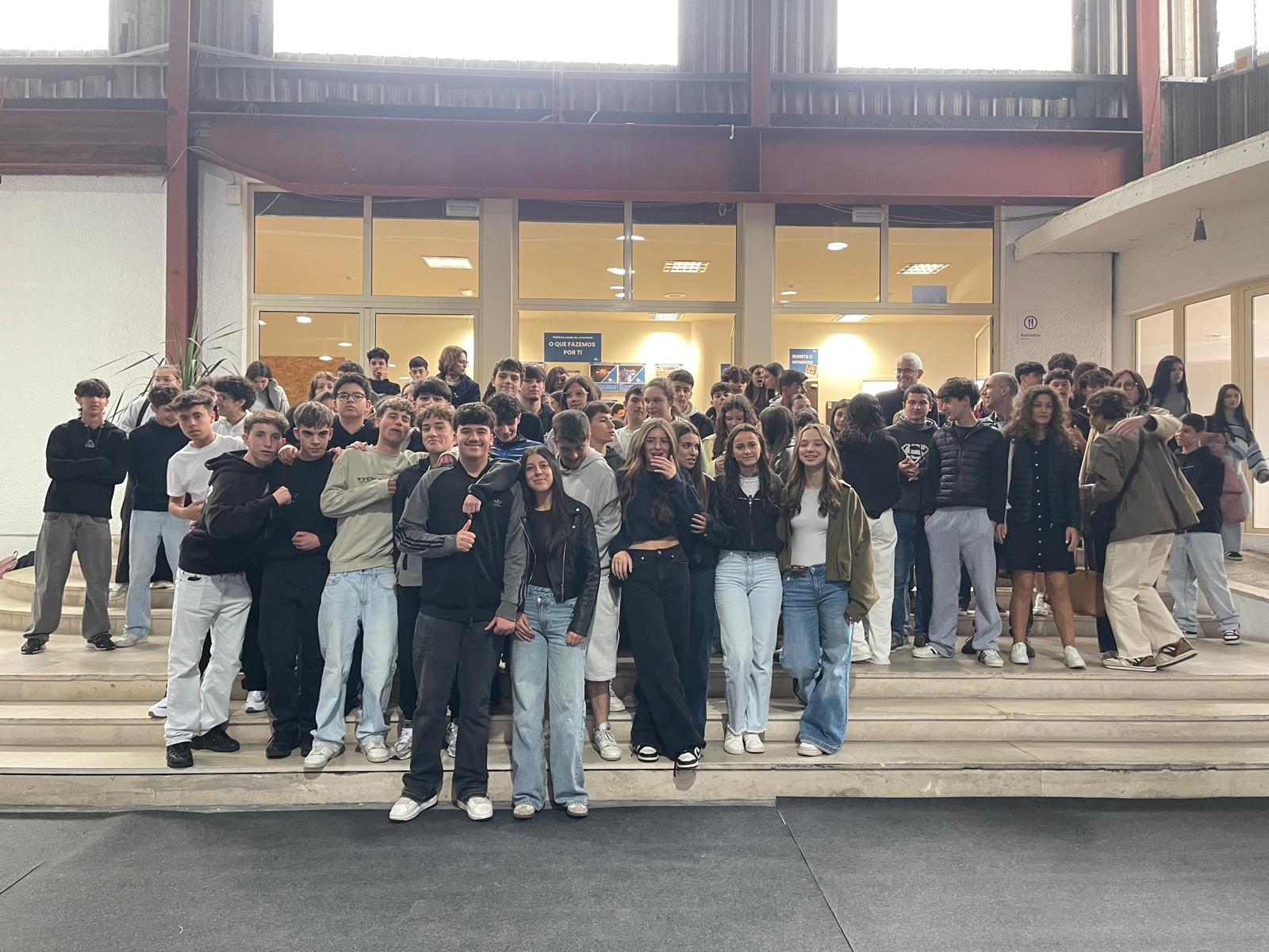 Alunos do AE Frazão Premiados na Final do Capital do Móvel Tech Challenge